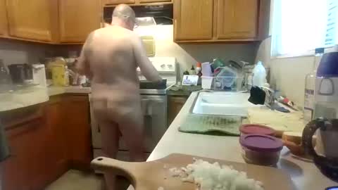 Snapshot of silverdragon70 chatting on October 2025 08:07:02 PM silverdragon70 online show from October 2025 08:07:02 PM