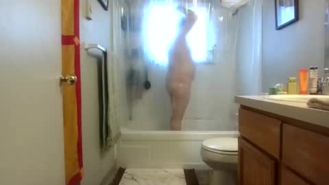 Snapshot of silverdragon70 chatting on October 2025 10:37:01 PM silverdragon70 online show from October 2025 10:37:01 PM