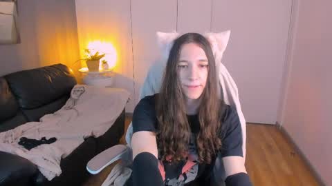 silvermuse online show from April 2026 01:16:02 AM