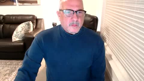 Snapshot of silveroli187 chatting on February 2025 02:24:01 PM silveroli187 online show from February 2025 02:24:01 PM