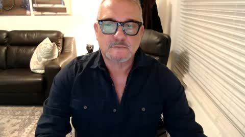 Snapshot of silveroli187 chatting on September 2025 01:46:02 PM silveroli187 online show from September 2025 01:46:02 PM