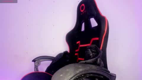 silvia online show from March 2026 05:02:01 PM