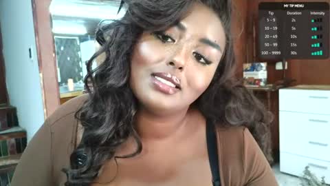 Simin Fox online show from July 2026 04:31:01 PM