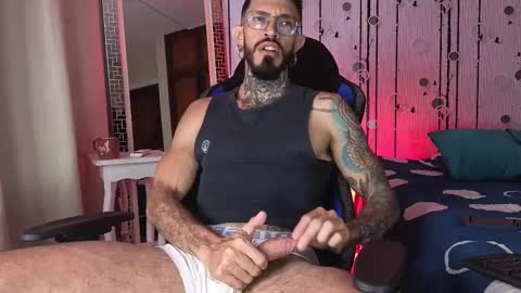 Snapshot of simon_rz chatting on January 2026 12:22:02 PM Simon online show from January 2026 12:22:02 PM