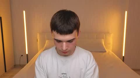 Alex online show from May 2026 02:24:02 PM