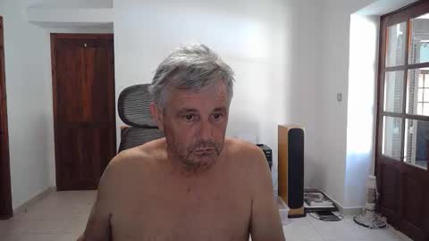 Simon online show from September 2025 12:04:02 PM