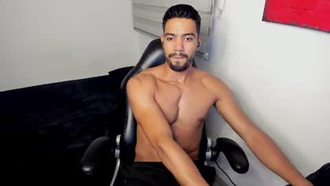 Snapshot of simple_guyy chatting on June 2026 04:26:02 AM Andrey online show from June 2026 04:26:02 AM