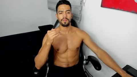Snapshot of simple_guyy chatting on June 2026 05:56:02 AM Andrey online show from June 2026 05:56:02 AM