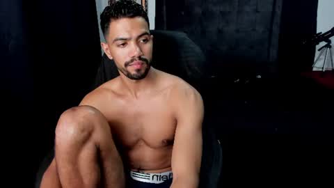 Snapshot of simple_guyy chatting on July 2026 06:38:02 AM Andrey online show from July 2026 06:38:02 AM
