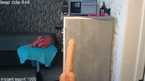 regina online show from July 2026 08:21:01 AM