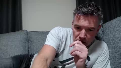 Snapshot of simplelife0 chatting on November 2025 05:34:02 PM Ricky online show from November 2025 05:34:02 PM