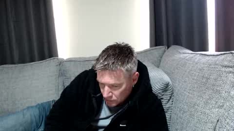 Snapshot of simplelife0 chatting on May 2026 01:07:01 PM Ricky online show from May 2026 01:07:01 PM