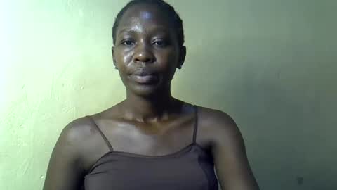 simplyloy33 online show from June 2026 12:22:01 PM
