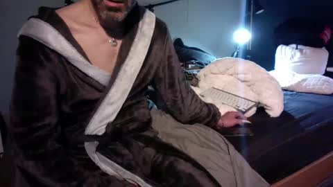 Snapshot of simplyminded chatting on January 2026 12:19:01 PM simplyminded online show from January 2026 12:19:01 PM