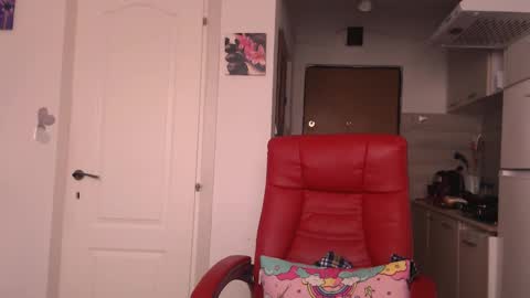 simyhvn online show from February 2026 10:36:02 AM