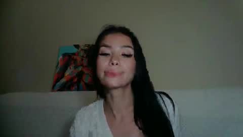 Kate online show from November 2025 08:22:01 PM
