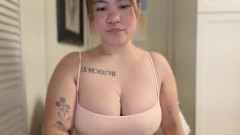 Snapshot of sincerelyyoursxoxo chatting on January 2026 10:52:01 AM Miss G online show from January 2026 10:52:01 AM