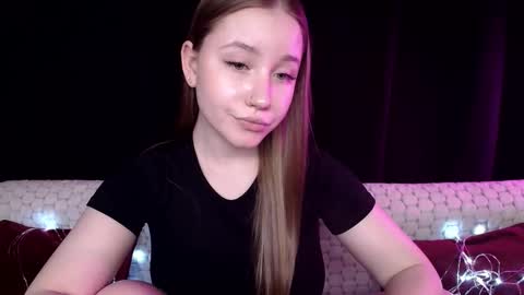 Sindi online show from December 2024 07:04:02 PM