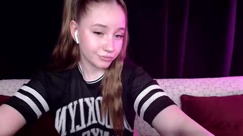 Sindi online show from January 2025 05:34:01 PM