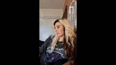 Aussie Sindy Rocker online show from February 2026 08:23:01 PM