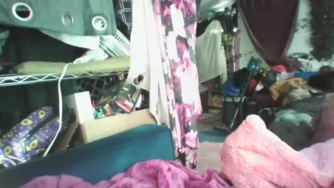 Siofra online show from March 2025 05:06:02 PM