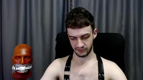 Sir Damien online show from April 2026 08:39:01 PM