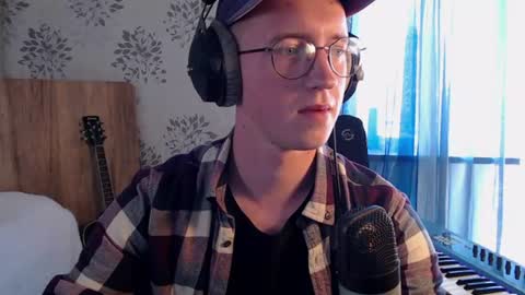 Snapshot of sir_mlnor chatting on June 2026 03:16:01 PM Alex online show from June 2026 03:16:01 PM