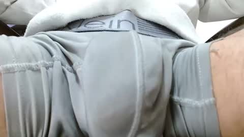 Snapshot of sir_tall_dom chatting on December 2024 05:03:01 AM AlphaMaster Rodrick online show from December 2024 05:03:01 AM