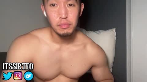 Snapshot of sir_teo chatting on February 2025 12:57:02 AM SIR TEO online show from February 2025 12:57:02 AM