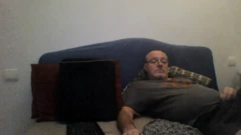 Snapshot of sirdon83 chatting on July 2026 06:04:02 AM sirdon83 online show from July 2026 06:04:02 AM