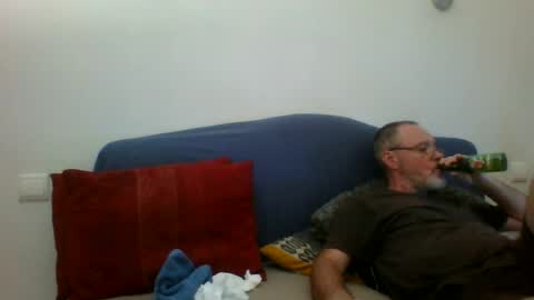 Snapshot of sirdon83 chatting on July 2026 04:36:02 PM sirdon83 online show from July 2026 04:36:02 PM