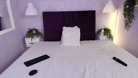 sirenyrouss online show from July 2026 07:38:01 PM