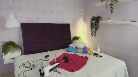 sirenyrouss online show from July 2026 07:33:02 PM