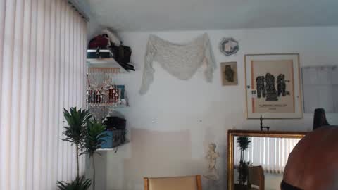 siriss_boyrag online show from October 2025 07:12:02 PM