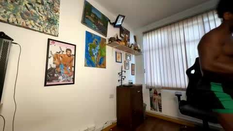 Snapshot of siriss_boyrag chatting on March 2026 08:25:01 PM siriss_boyrag online show from March 2026 08:25:01 PM