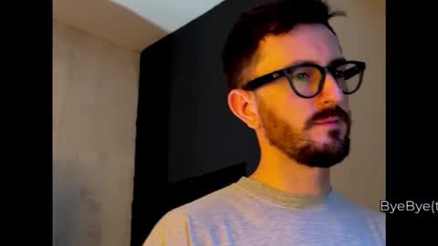 Sir Max online show from October 2025 12:58:01 AM