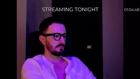 Sir Max online show from October 2025 01:04:02 PM