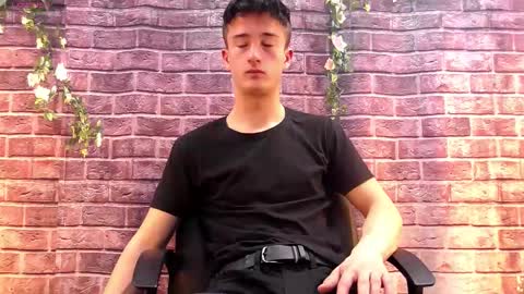 SirReedy online show from November 2025 04:22:02 AM