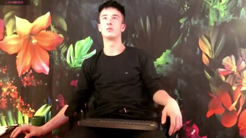 SirReedy online show from November 2025 03:50:02 AM