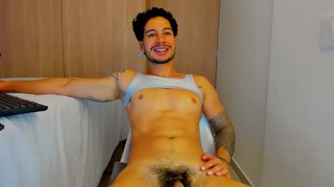 Snapshot of sirs_papi chatting on November 2025 05:08:02 AM Call me papi online show from November 2025 05:08:02 AM