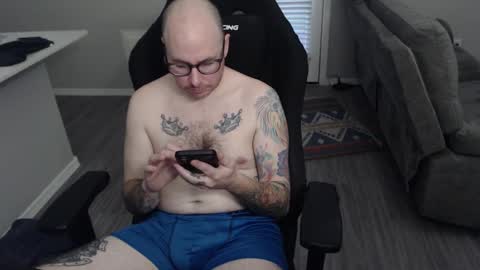 Snapshot of sirscotty831 chatting on January 2025 12:44:02 AM Sir Scotty online show from January 2025 12:44:02 AM