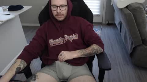 Snapshot of sirscotty831 chatting on February 2025 02:32:02 PM Sir Scotty online show from February 2025 02:32:02 PM