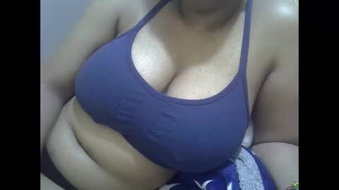 Snapshot of sisibrown97 chatting on October 2025 09:24:01 AM brown online show from October 2025 09:24:01 AM