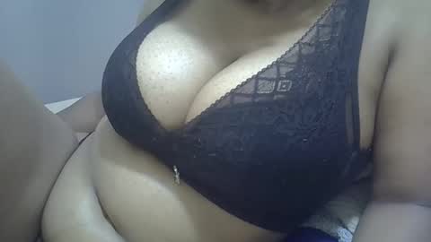 Snapshot of sisibrown97 chatting on March 2026 09:25:01 AM brown online show from March 2026 09:25:01 AM