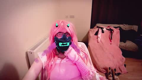 Snapshot of sissy_lolabunny chatting on October 2025 12:33:01 AM sissy_lolabunny online show from October 2025 12:33:01 AM