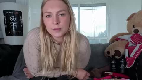 Elise online show from May 2026 10:22:02 AM