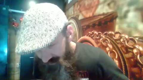 sitonmybeardxxx online show from June 2026 10:49:02 PM