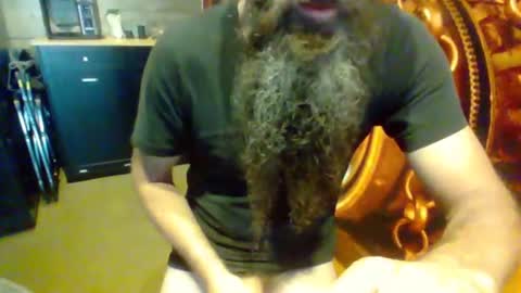 sitonmybeardxxx online show from July 2026 12:26:02 AM
