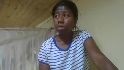 Snapshot of sitraka93 chatting on October 2025 07:13:02 PM Sitraka online show from October 2025 07:13:02 PM