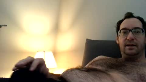 sixfootseven online show from December 2024 03:32:02 PM